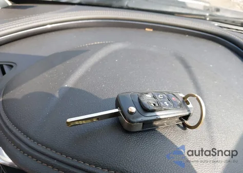 2016 Chevrolet Impala 1Lt from USA, damaged, VIN 2G1105SA0G9161237